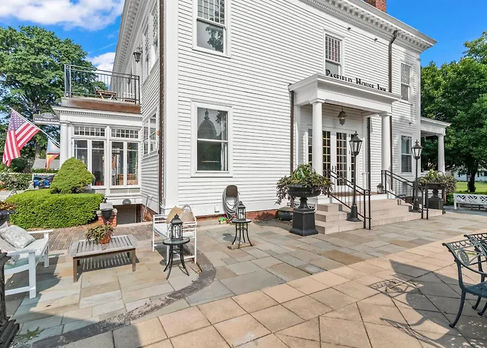 The Pasfield House