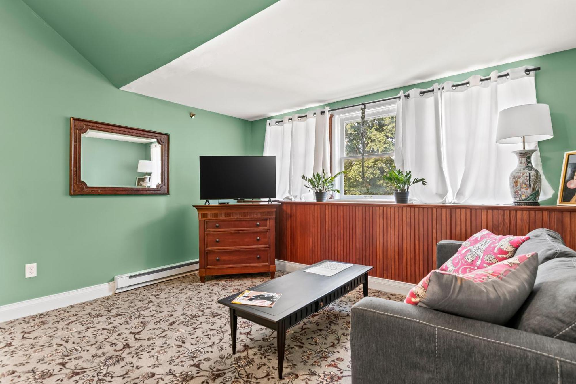 The Pasfield House Guest house *