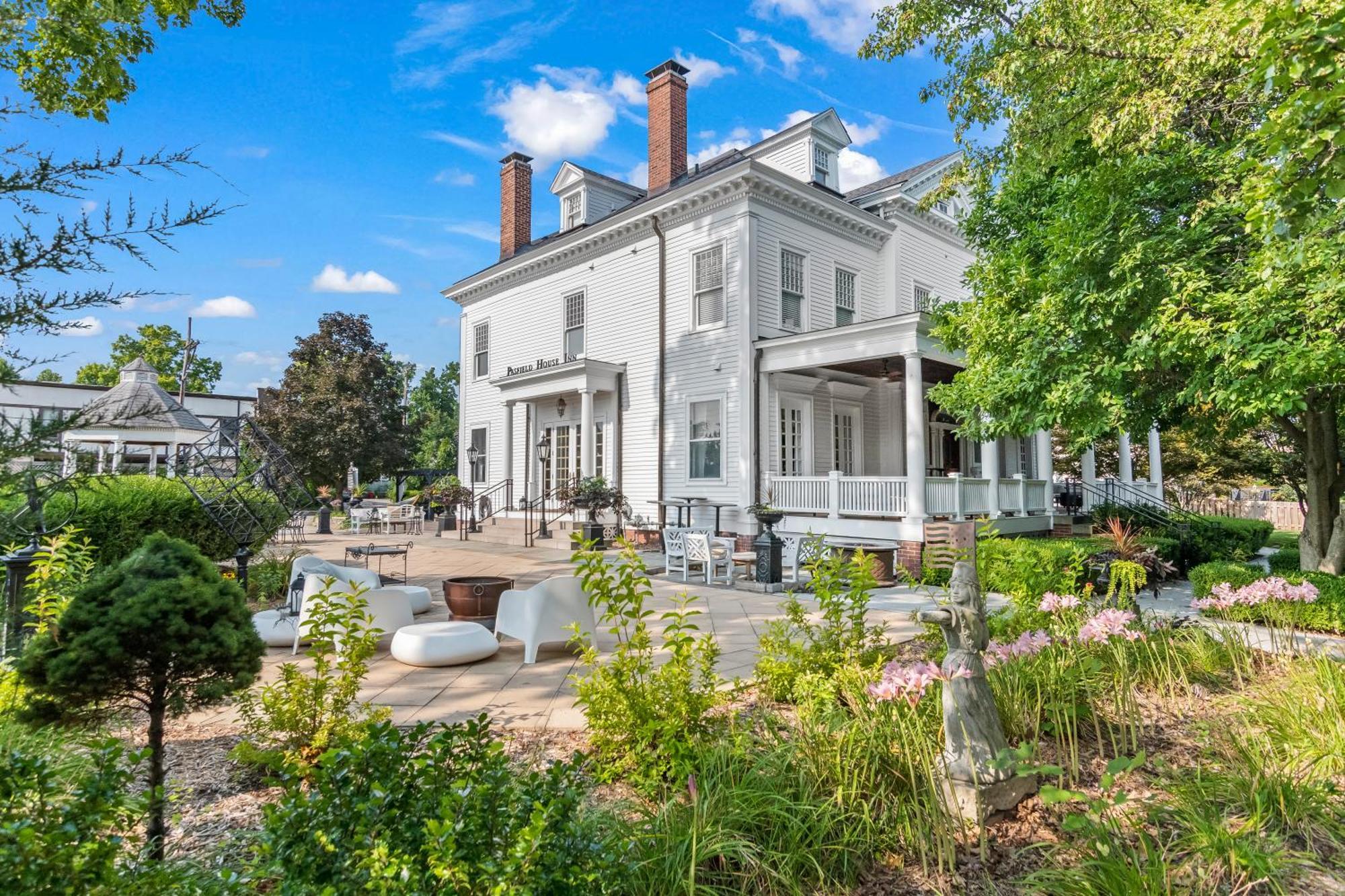 The Pasfield House * Springfield